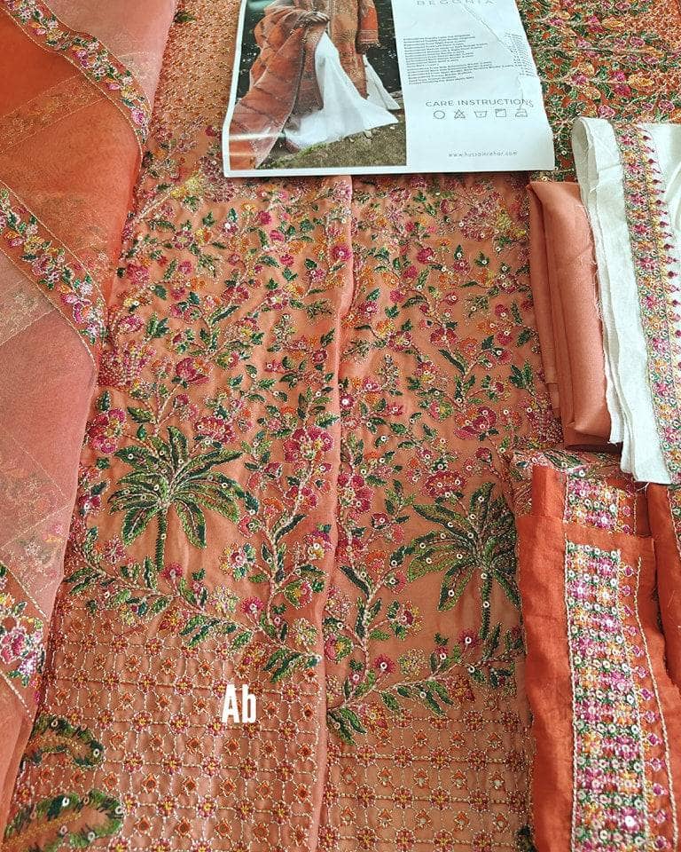 img_open_pic_hussain_rehar_roshan_awwal_boutique