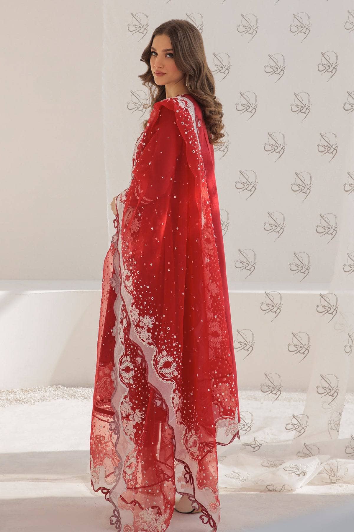 img_baroque_exclsuive_unstitched_lawn_23_awwal_boutique