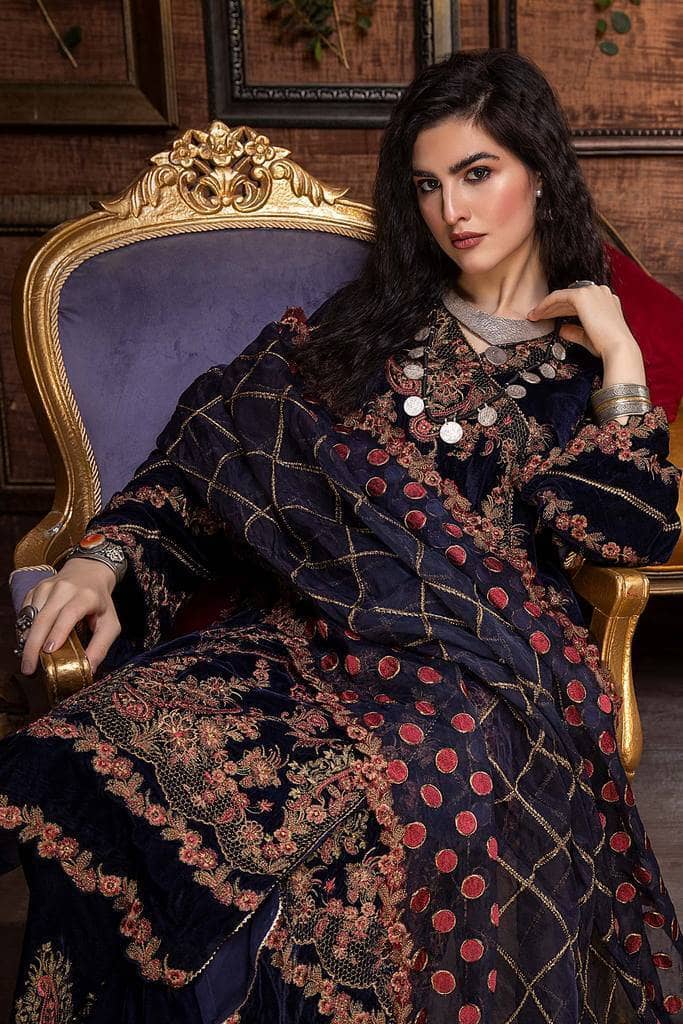 img_charizma_signora_velvet_awwal_boutique