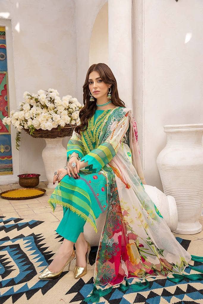 img_charizma_chunari_lawn_awwal_boutique