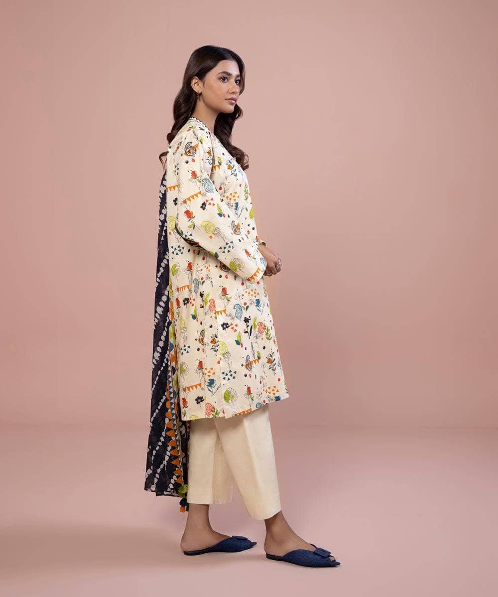 Img_sapphire_day_to_day_lawn_23_awwal_boutique_awwal_boutique