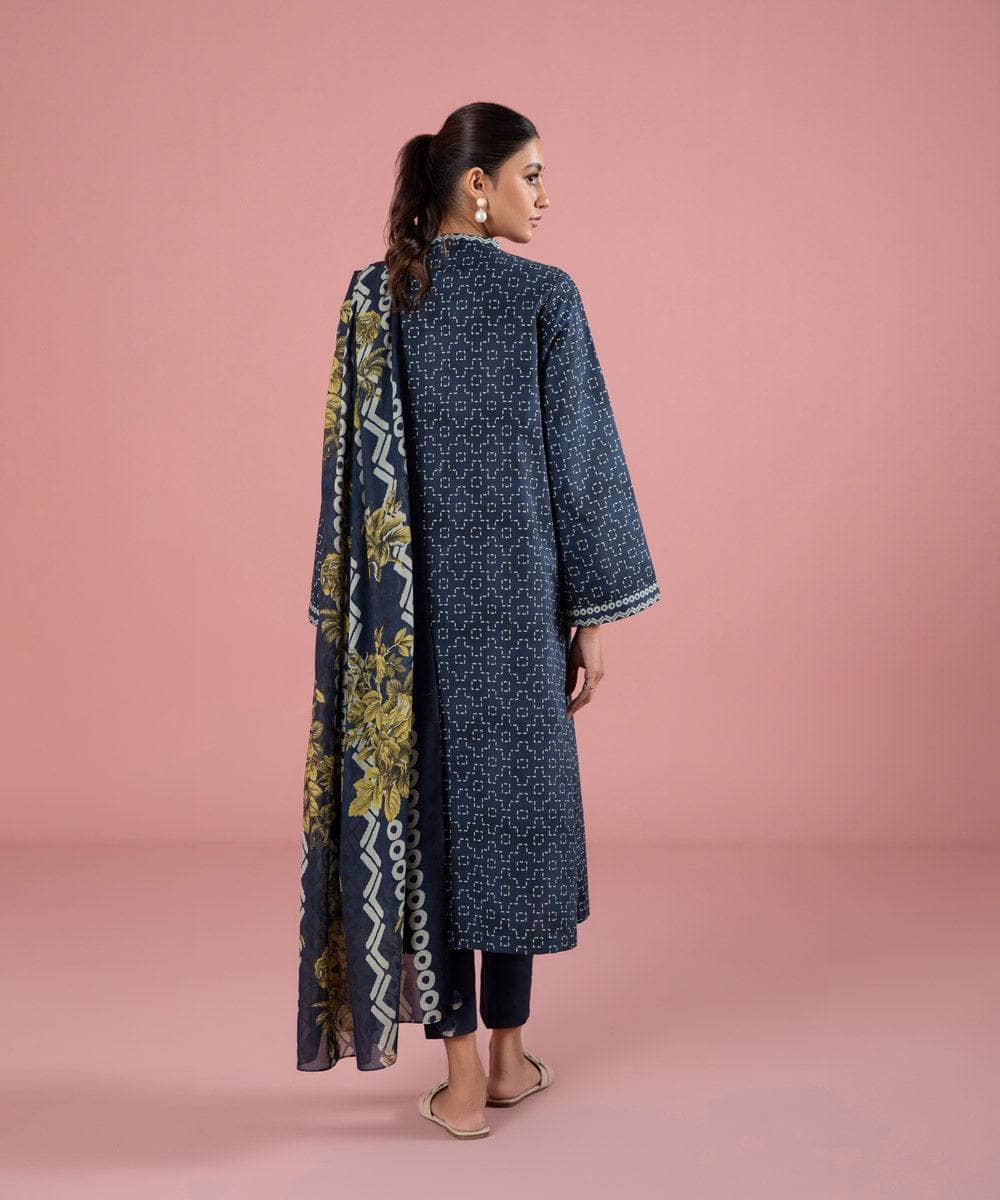 img_sapphire_lawn_23_awwal_boutique