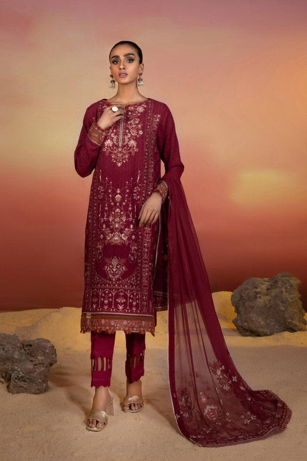 img_sapphire_lawn_2022_awwal_boutique