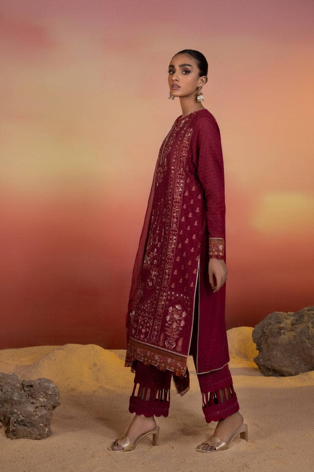 img_sapphire_lawn_2022_awwal_boutique