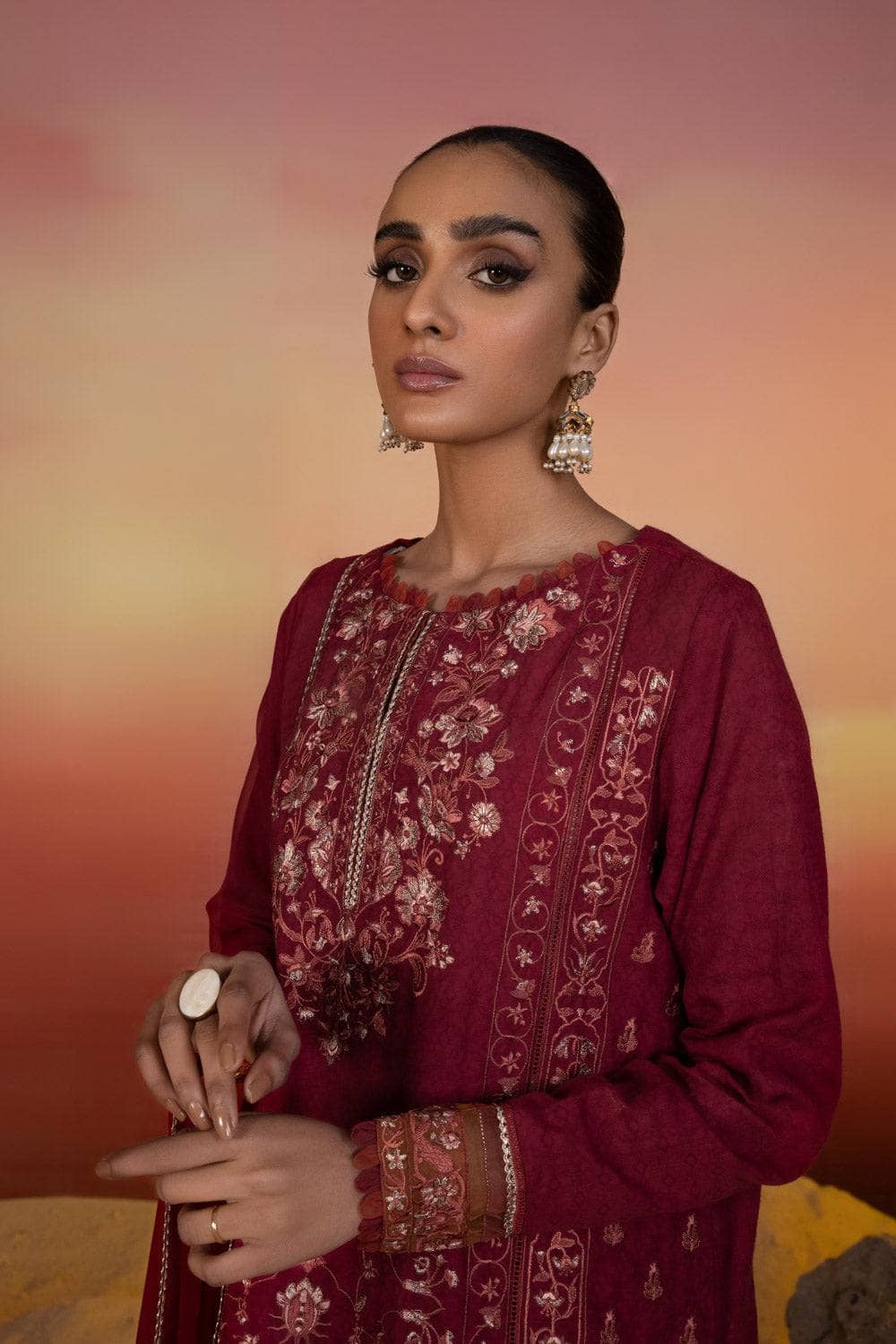 img_sapphire_lawn_2022_awwal_boutique