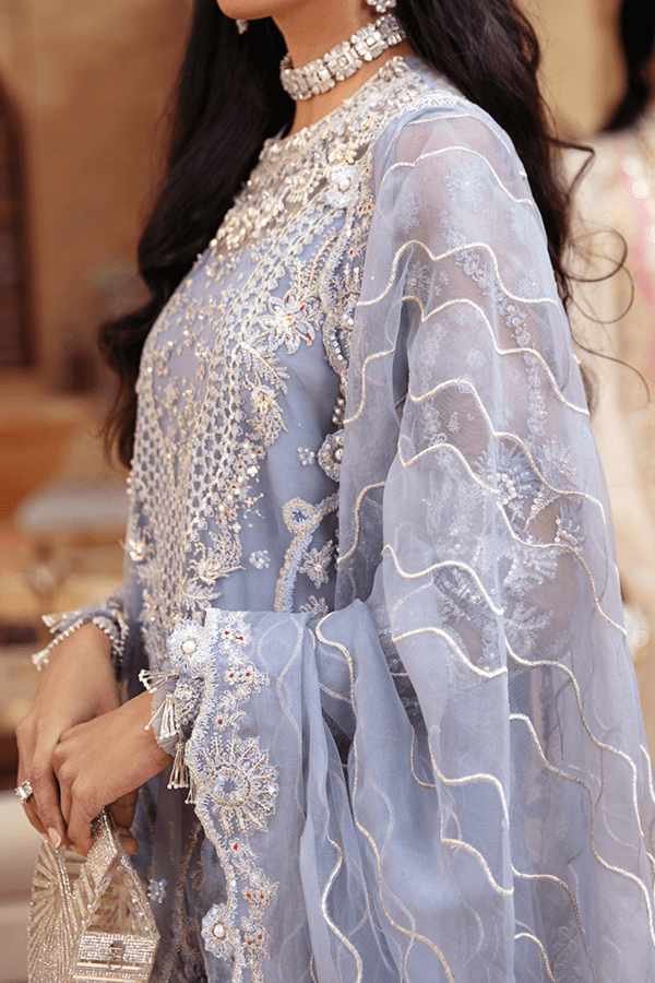 img_suffuse_by_sana_yasir_freeshia_wedding_edition_awwal_boutique