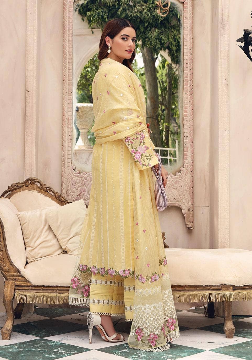 img_elaf_festive_chikankari_lawn_collection_awwal_boutique
