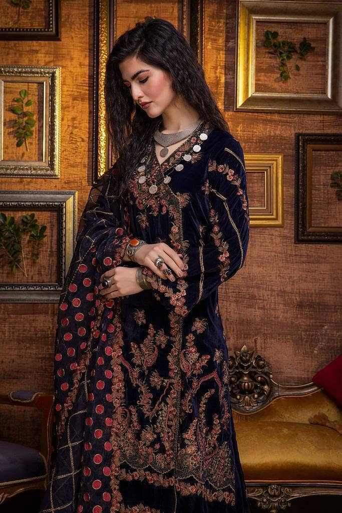 img_charizma_signora_velvet_awwal_boutique