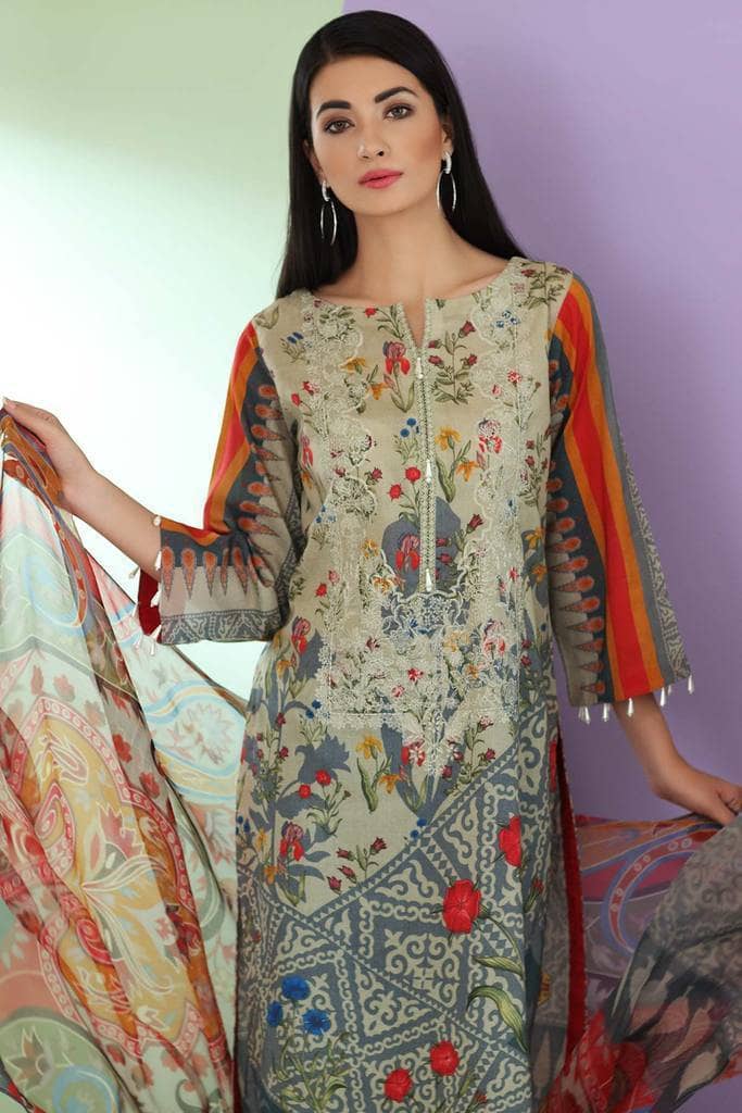 img_charizma_combination_lawn_2021_awwal_boutique
