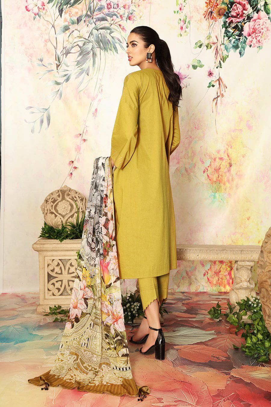 img_nishat_lawn_2021_awwal_boutique