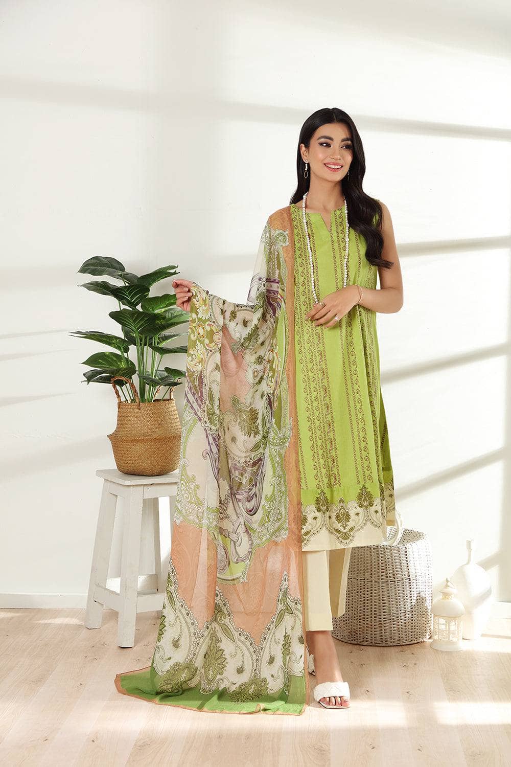 img_nishat_linen_lawn_2022_awwal_boutique