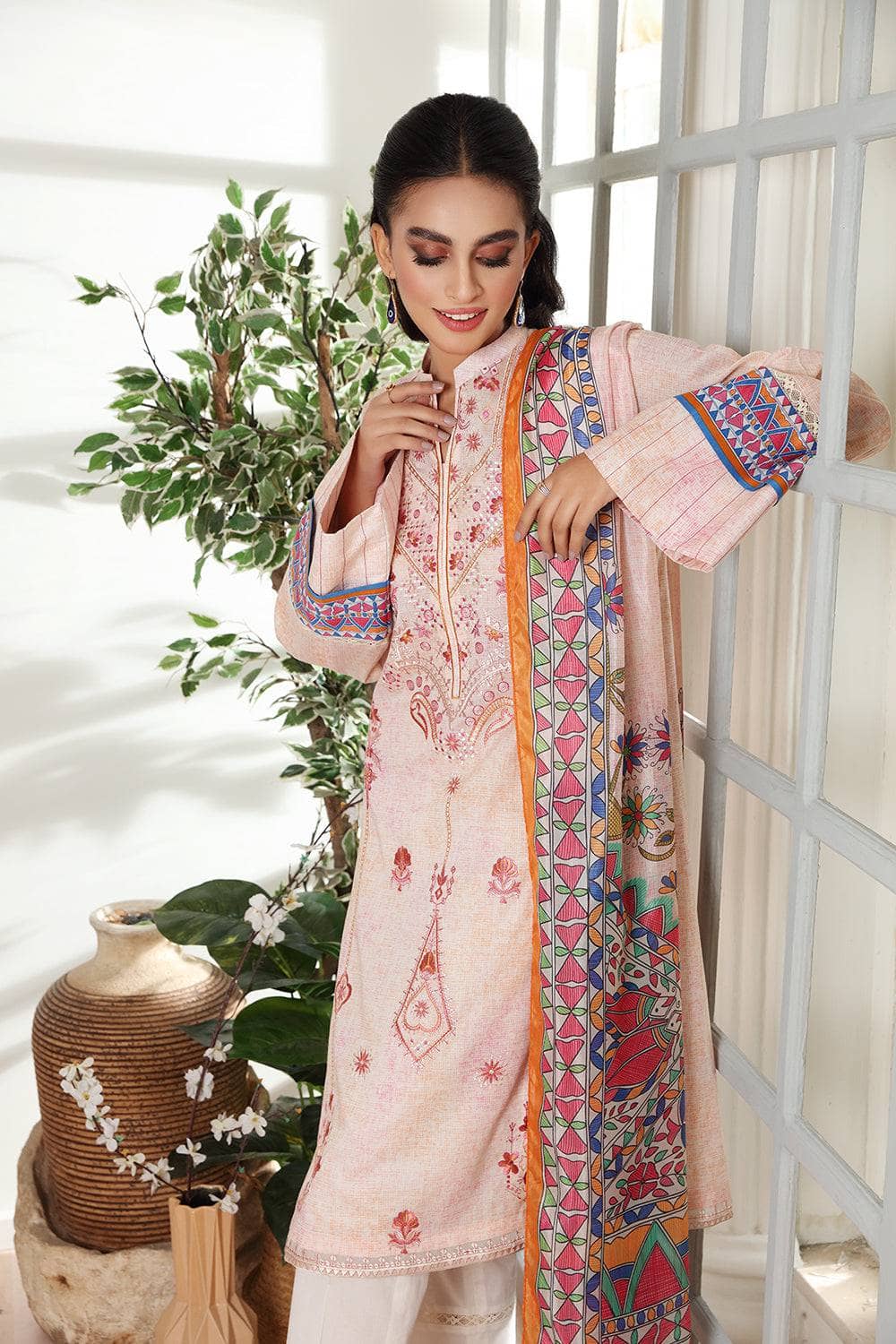 img_nishat_linen_lawn_2022_awwal_boutique