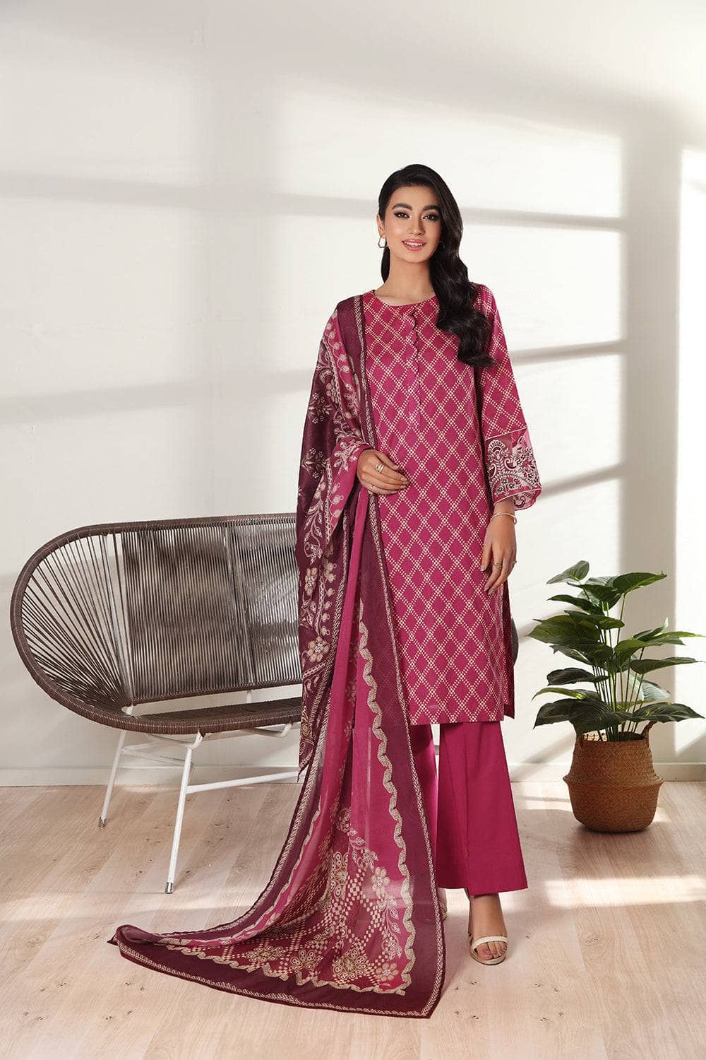 img_nishat_linen_lawn_2022_awwal_boutique