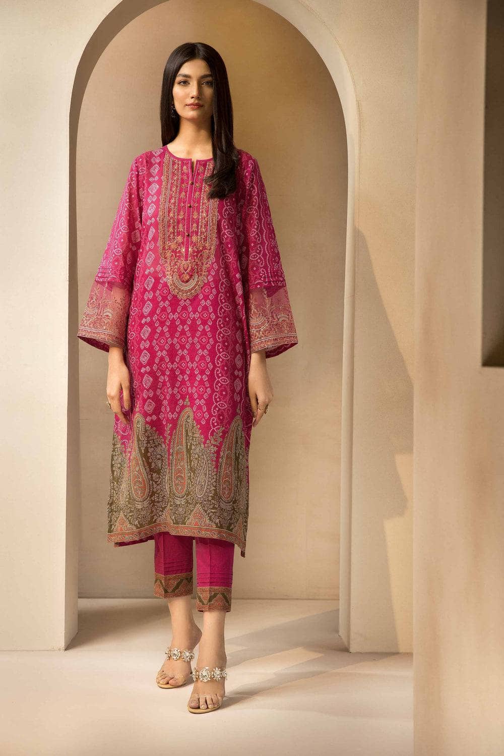 Img_nishat_lawn_nisha_23_awwal_boutique