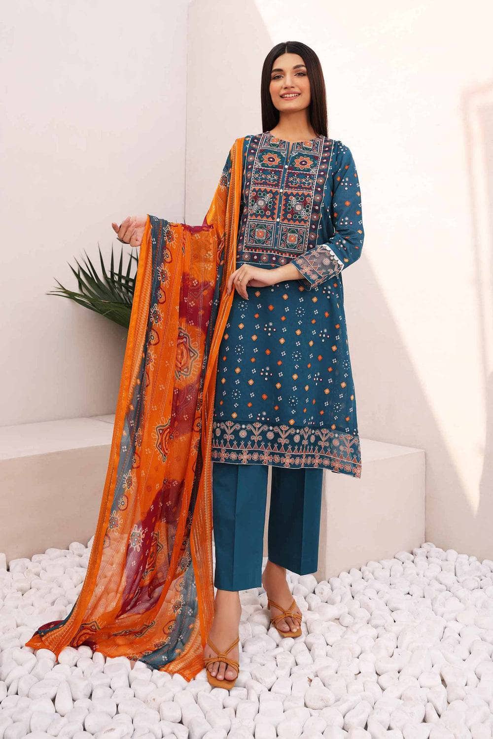 img_nishat_lawn_23_nisha_awwal_boutique