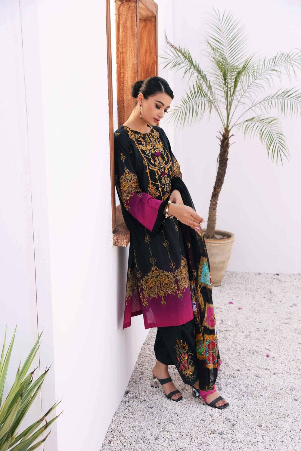 img_nishat_lawn_23_nisha_awwal_boutique