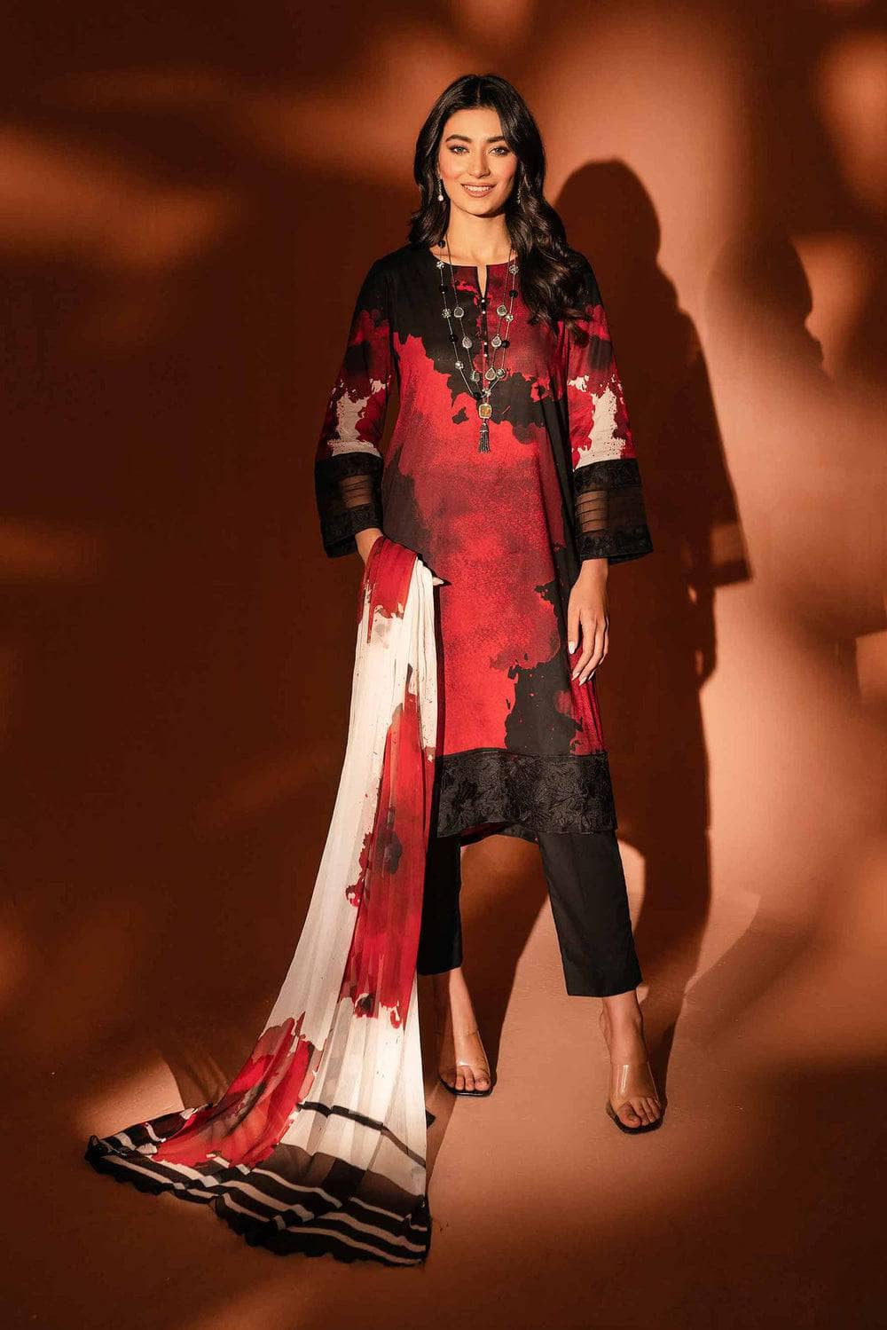 img_nishat_lawn_23_nisha_awwal_boutique