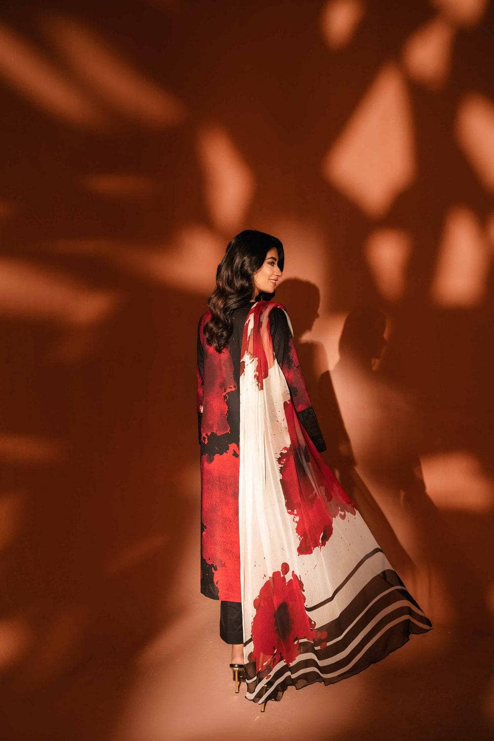 img_nishat_lawn_23_nisha_awwal_boutique