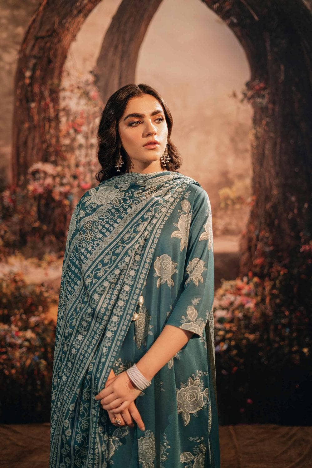 img_nishat_lawn_ramdan_edit_awwal_boutique