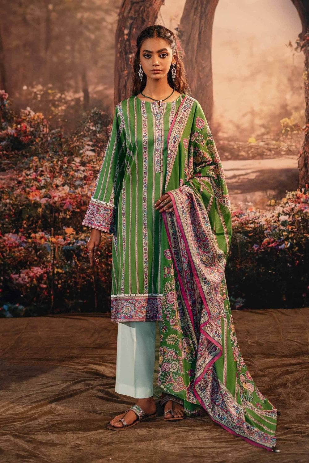 img_nishat_lawn_ramdan_edit_awwal_boutique