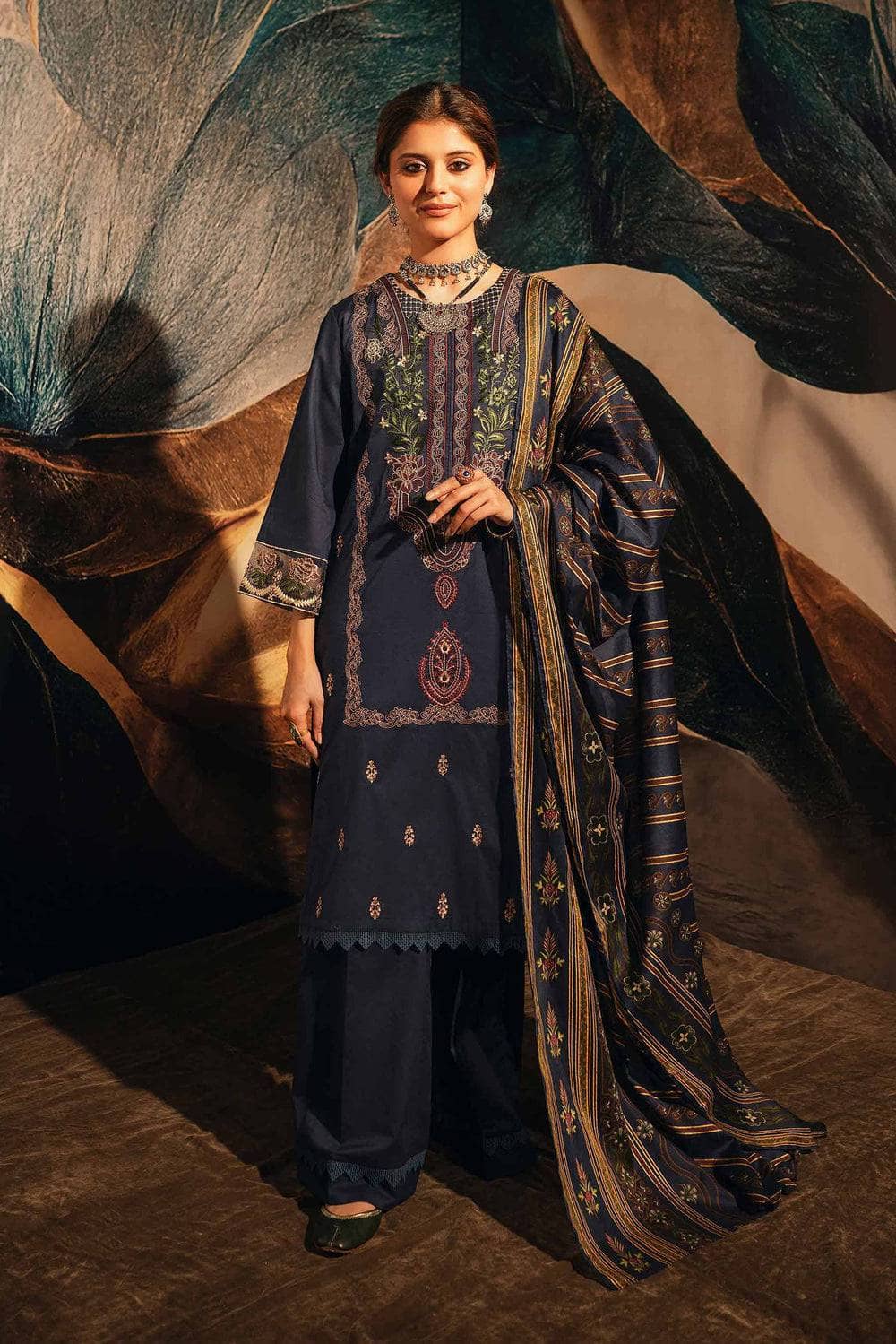 img_nishat_lawn_ramdan_edit_awwal_boutique