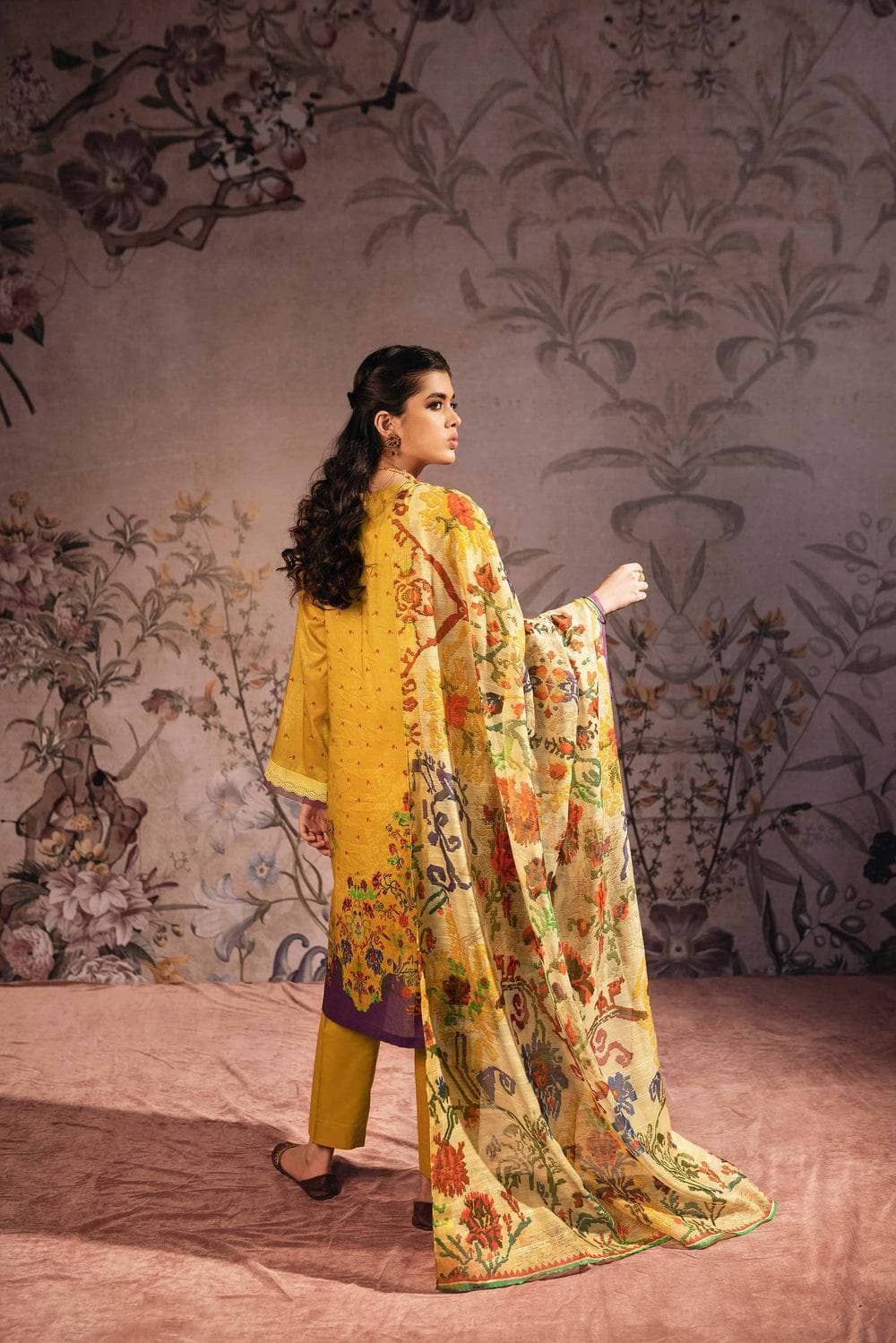 Img_nishat_lawn_23_ramdan_edit_awwal_boutique