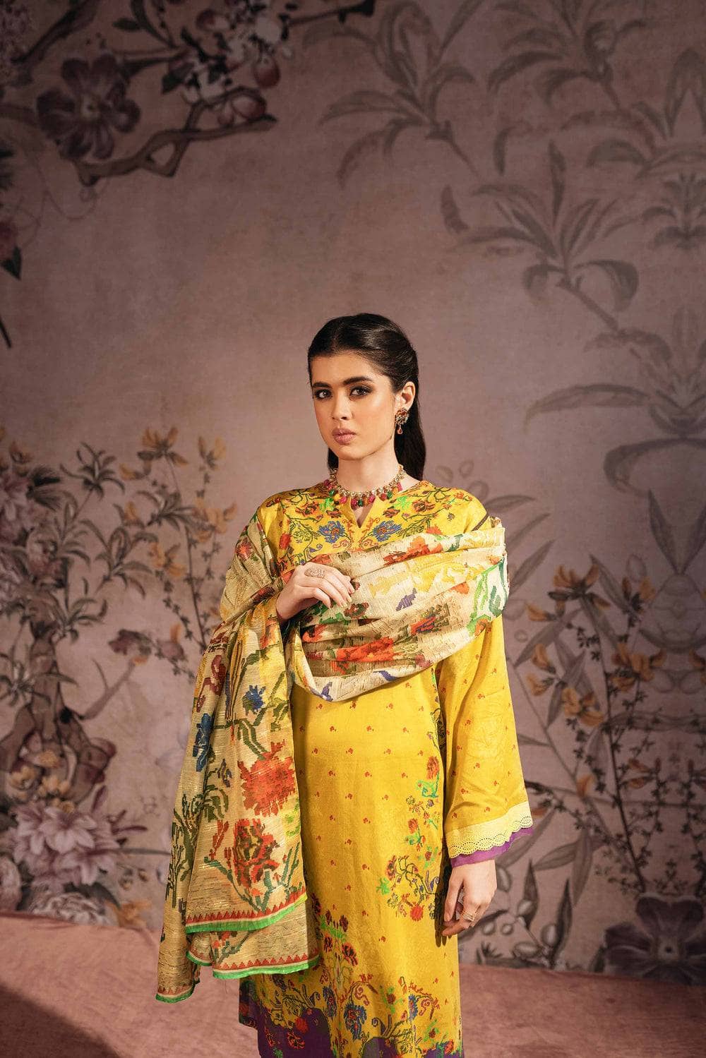 Img_nishat_lawn_23_ramdan_edit_awwal_boutique