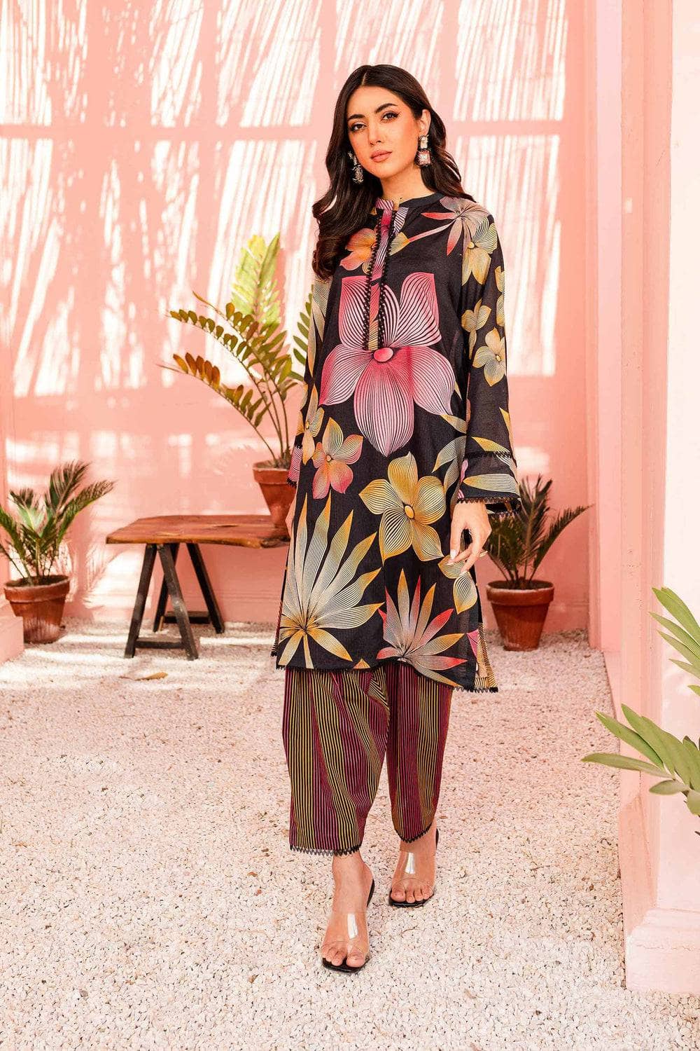 img_nishat_lawn_23_nisha_awwal_boutique