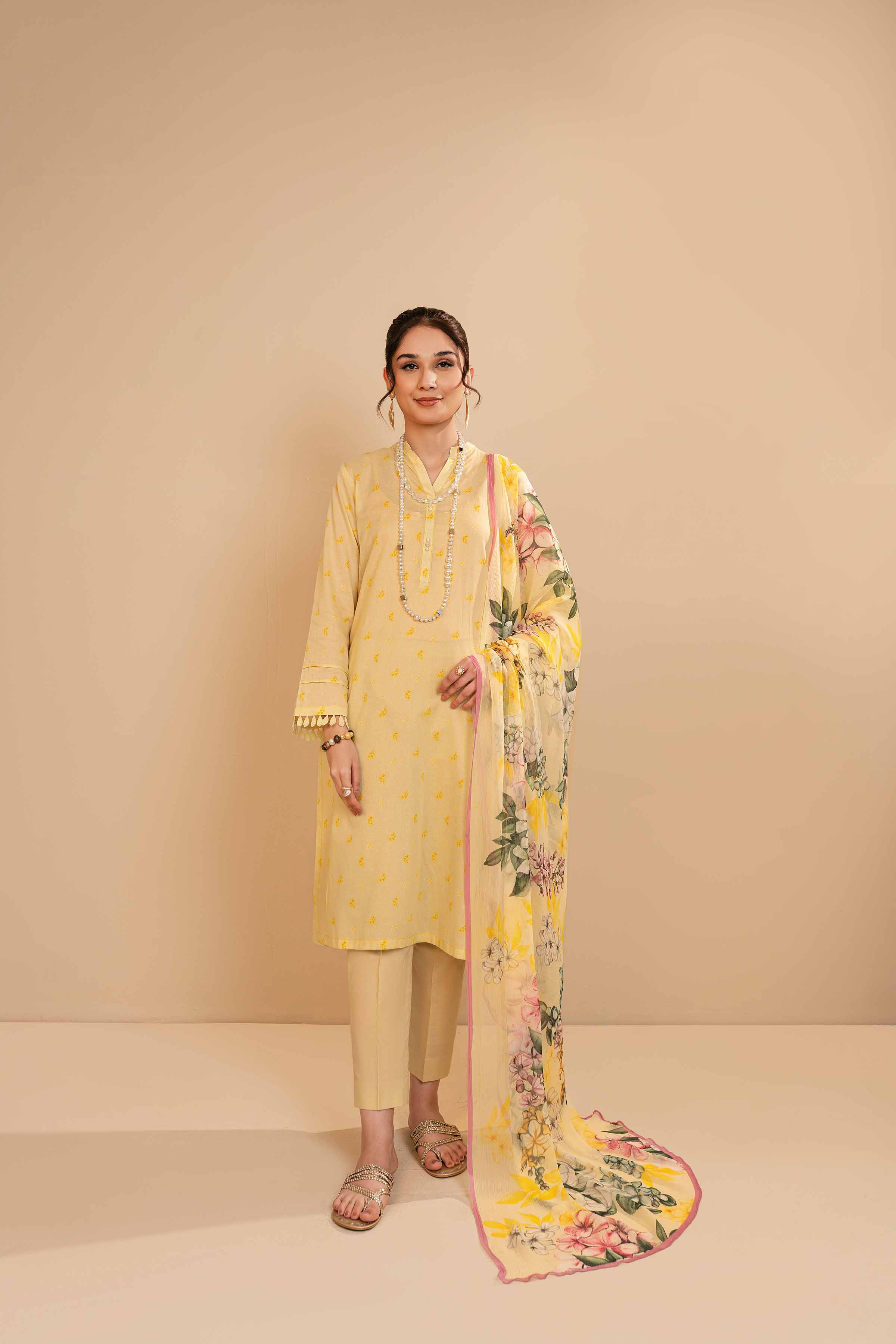 Img_nishat_lawn_ramdan_edit_awwal_boutique