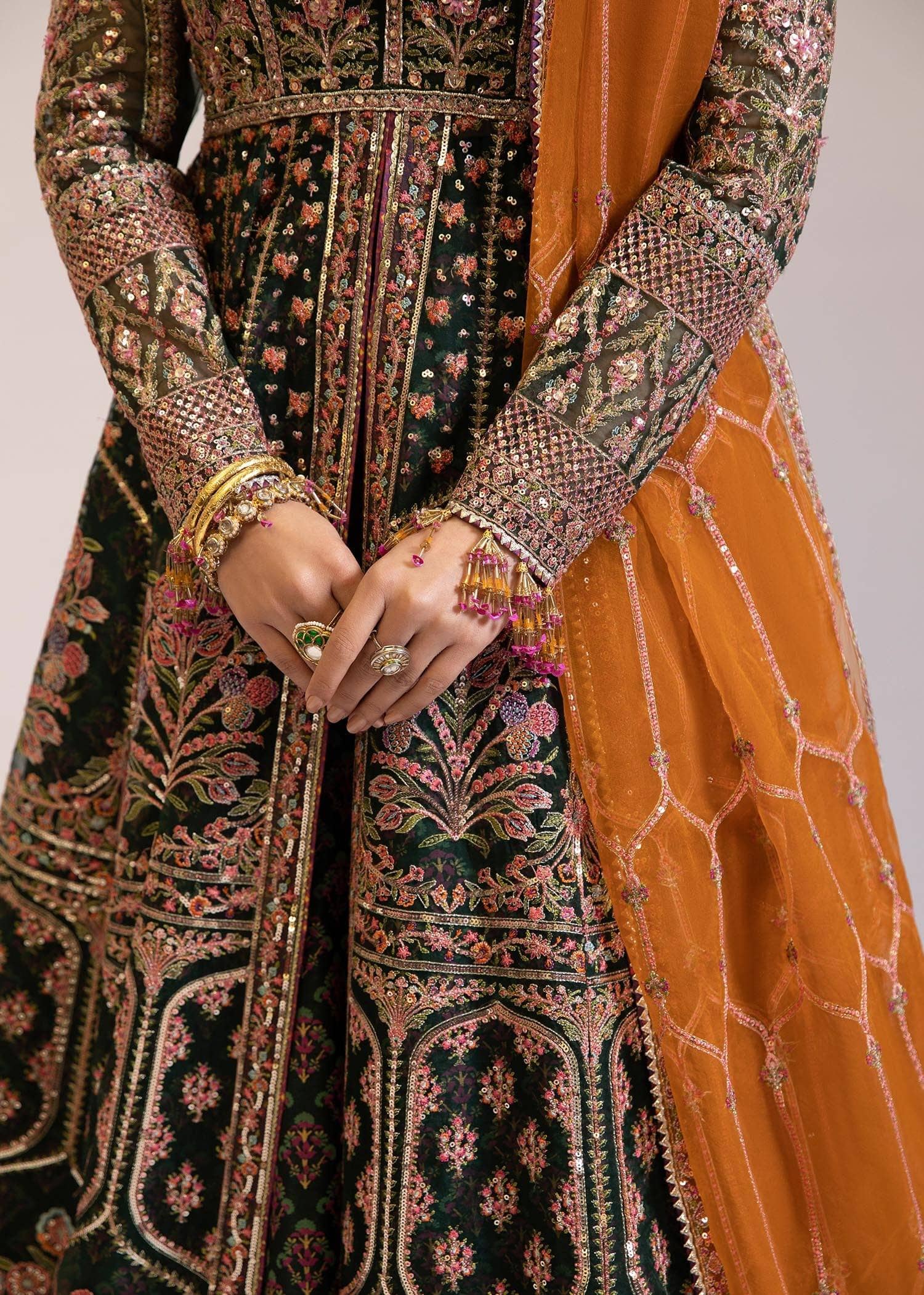 img_tammam_by_hussain_rehar_awwal_boutique