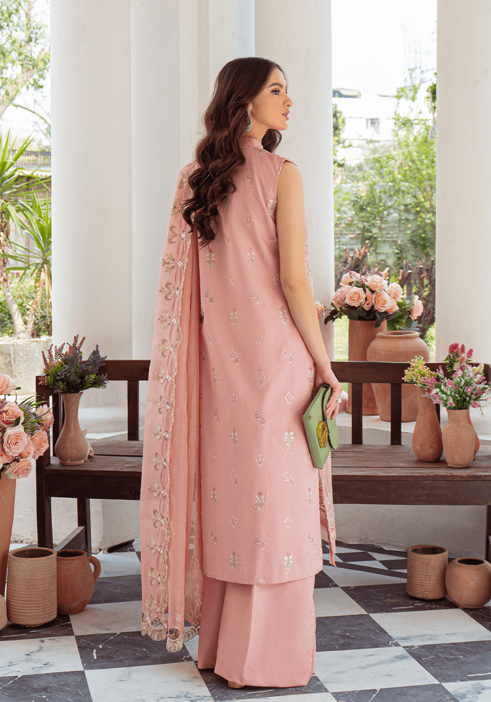 img_zarqash_lawn_23_awwal_boutique