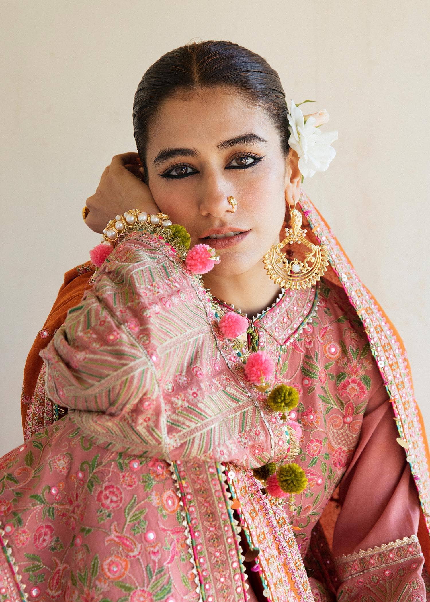 img_hussain_rehar_karandi_22_awwal_boutique