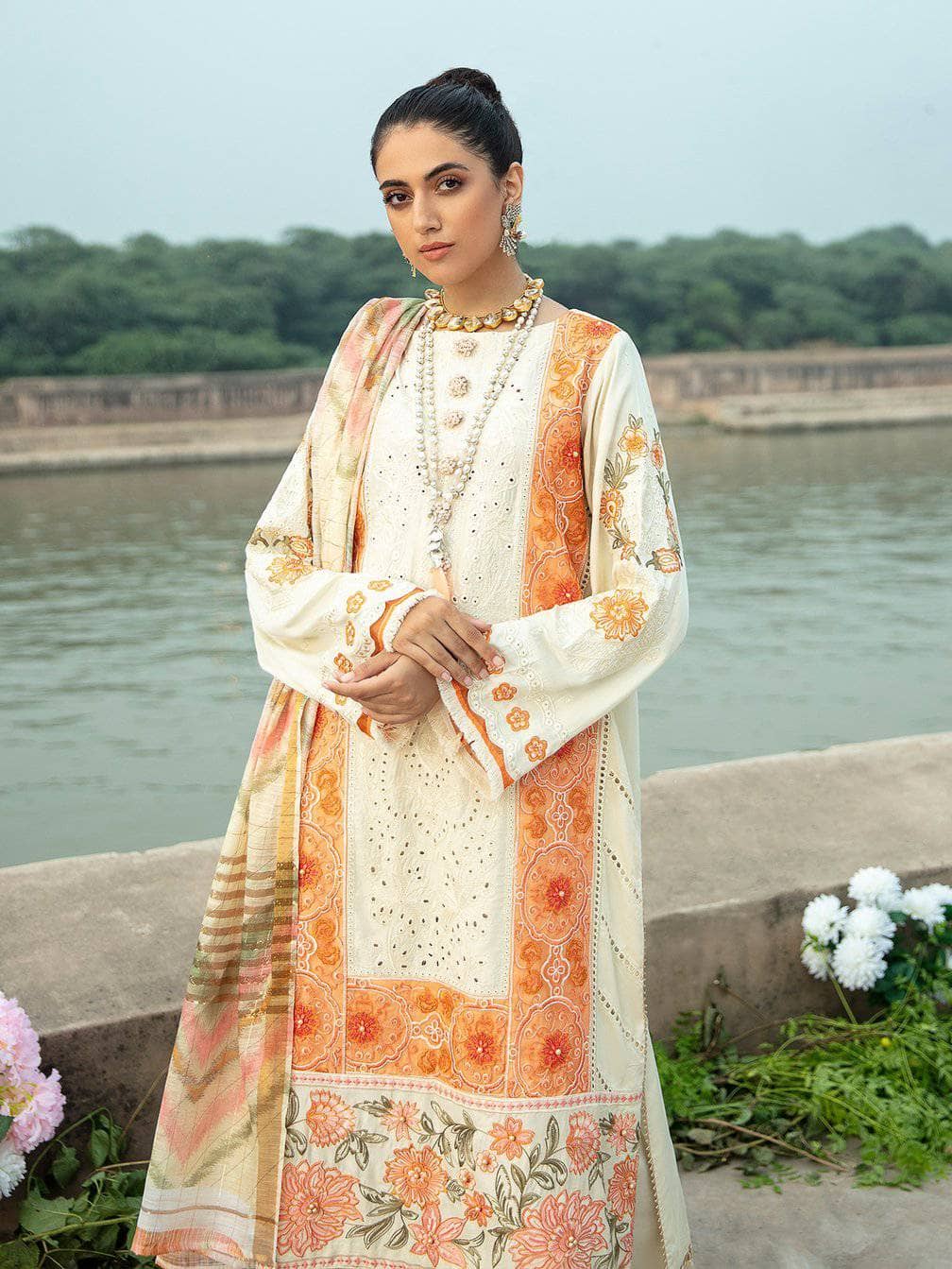 img_parishay_winter_collection_awwal_boutique