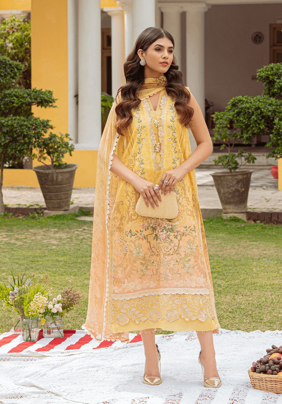 img_zarqash_lawn_23_awwal_boutique