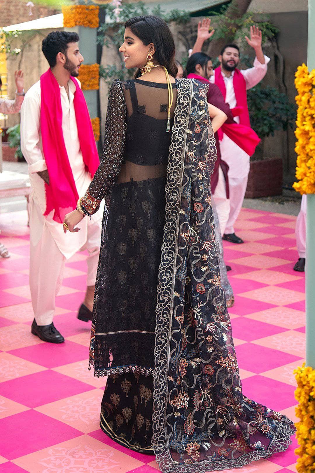 img_nureh_jhoomro_wedding_edition_awwal_boutique