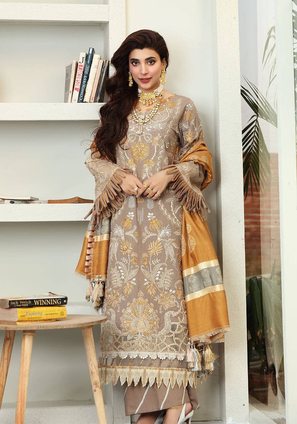 img_elaf_luxury_winter_collection_awwal_boutique