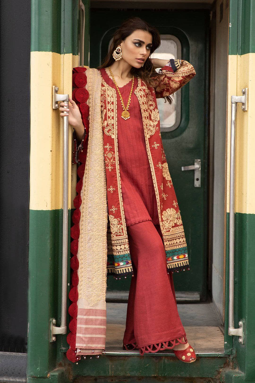 img_nureh_maya_khaddar_vol_2_awwal_boutique