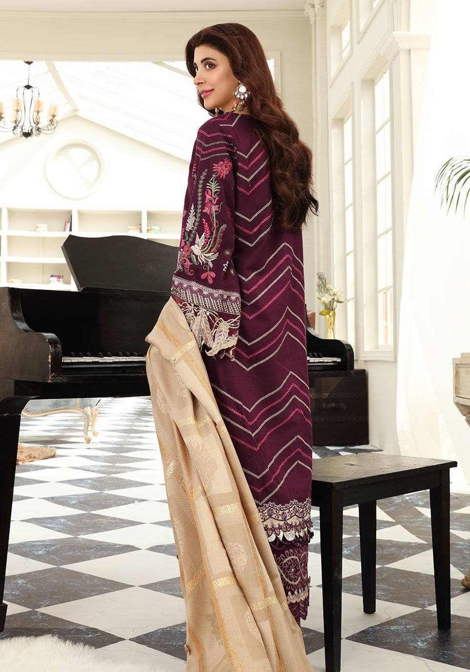 img_elaf_luxury_winter_collection_awwal_boutique