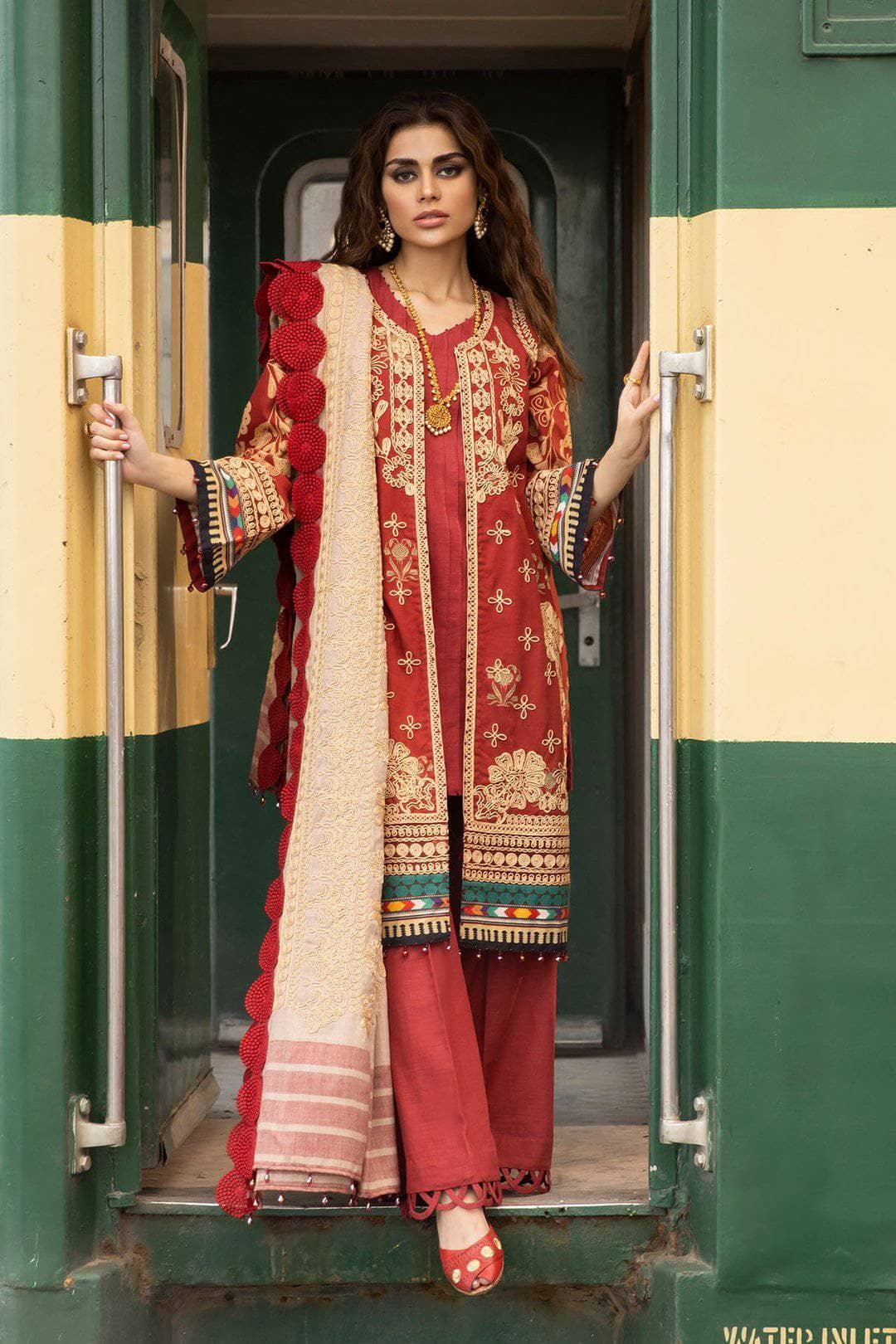 img_nureh_maya_khaddar_vol_2_awwal_boutique