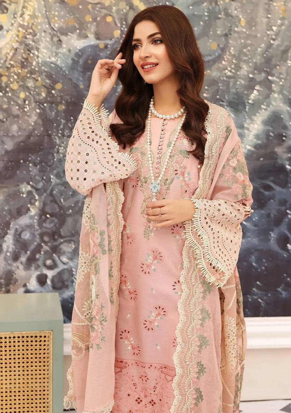 img_elaf_festive_chikankari_lawn_23_awwal_boutique