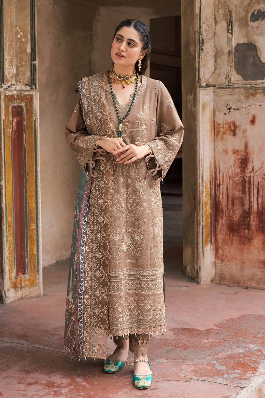 img_nureh_maya_khaddar_awwal_boutique