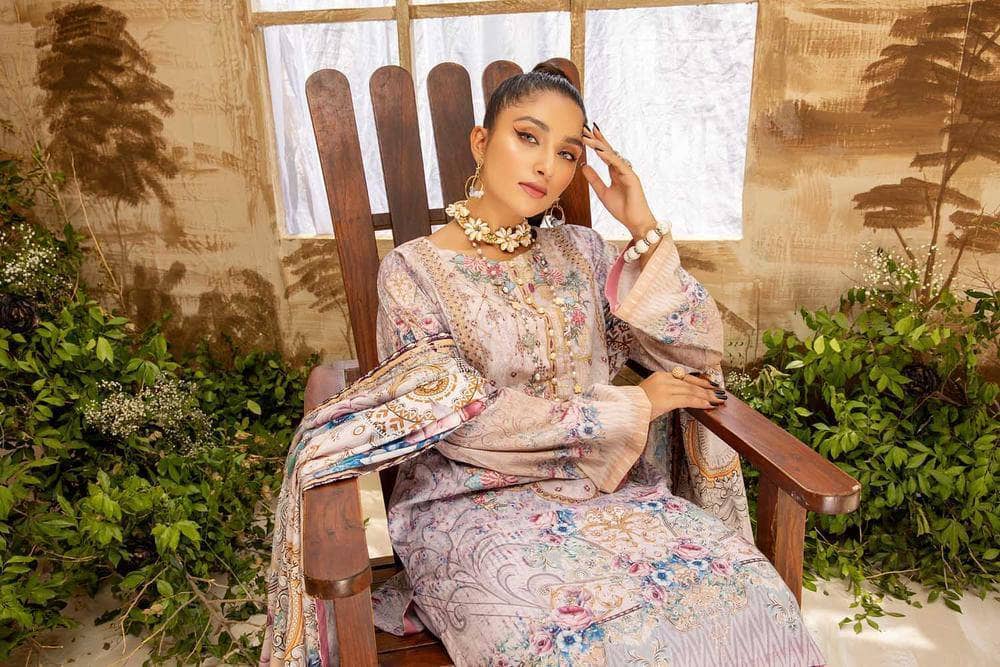 img_arwa_lawn_by_adans_libas_awwal_boutique