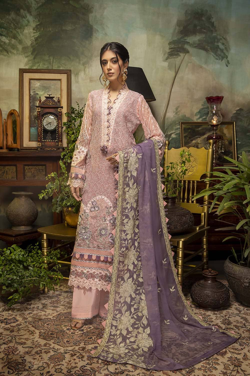 img_adans_libas_schiffli_chikankari_chiffon_awwal_boutique