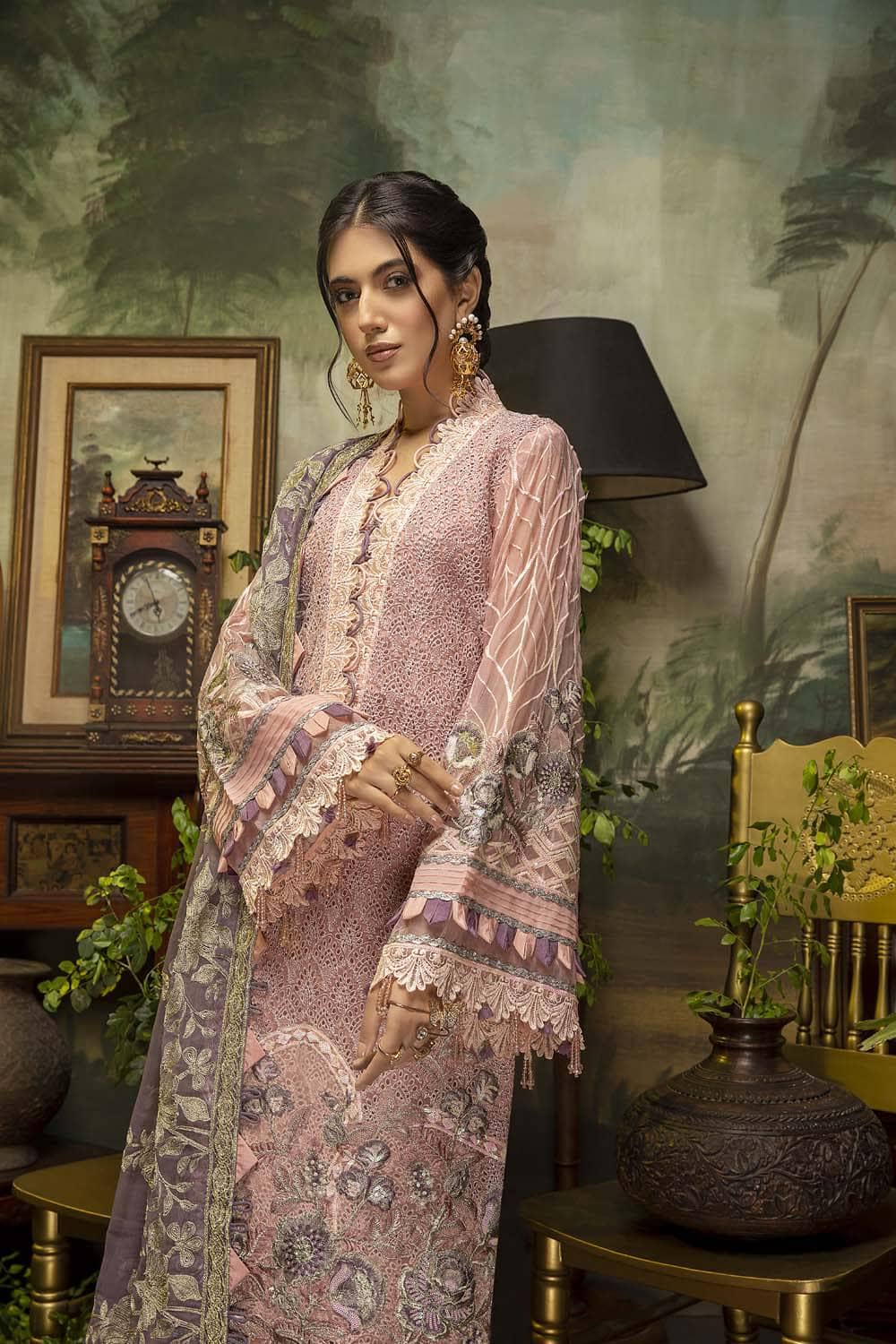 img_adans_libas_schiffli_chikankari_chiffon_awwal_boutique