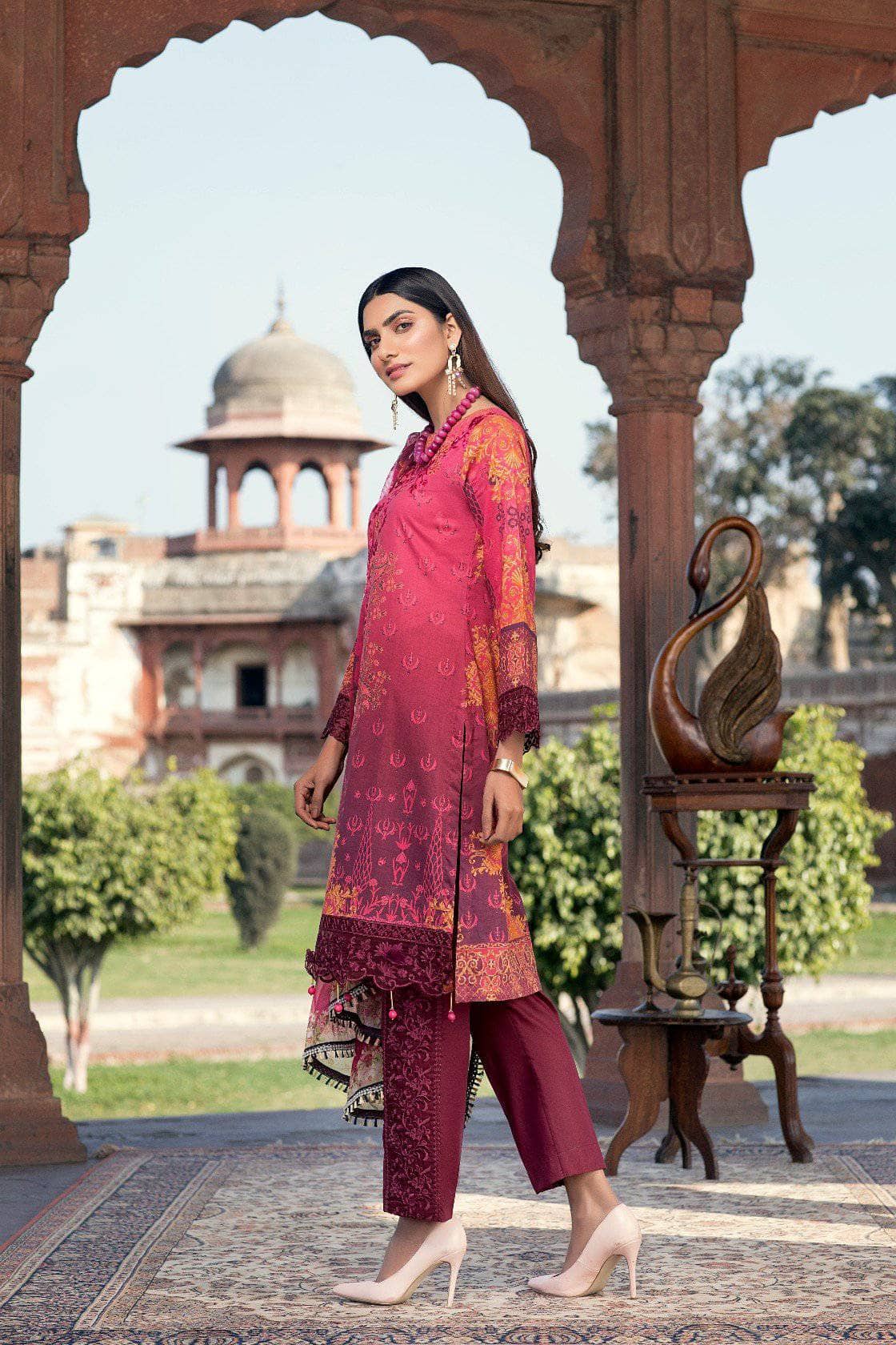 img_azure_luxury_lawn_collection_awwal_boutique