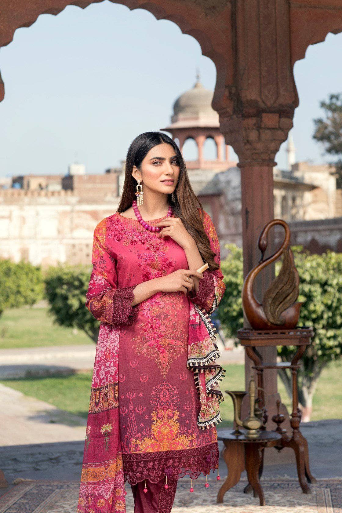 img_azure_luxury_lawn_collection_awwal_boutique