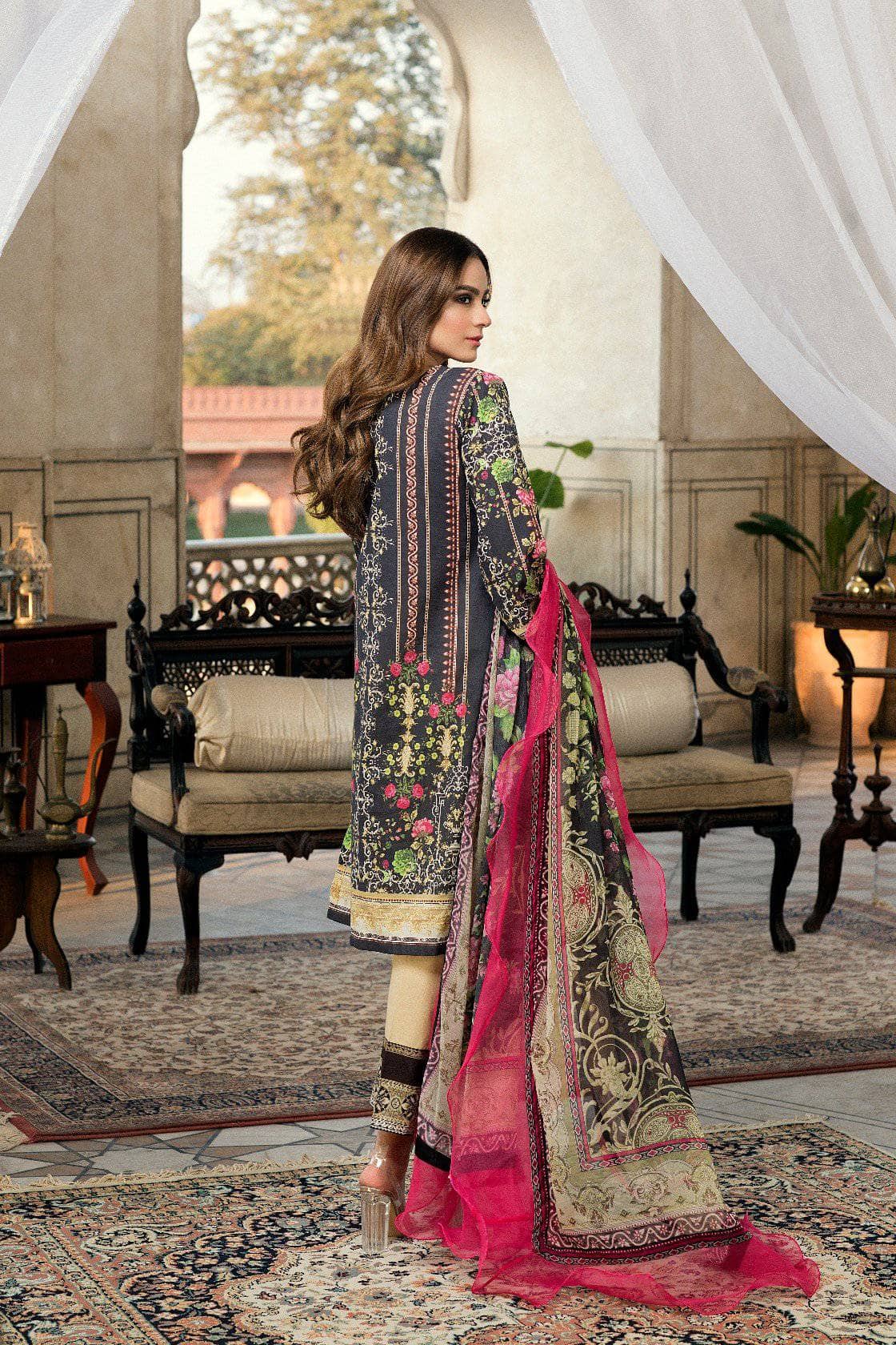 img_azure_luxury_lawn_collection_awwal_boutique