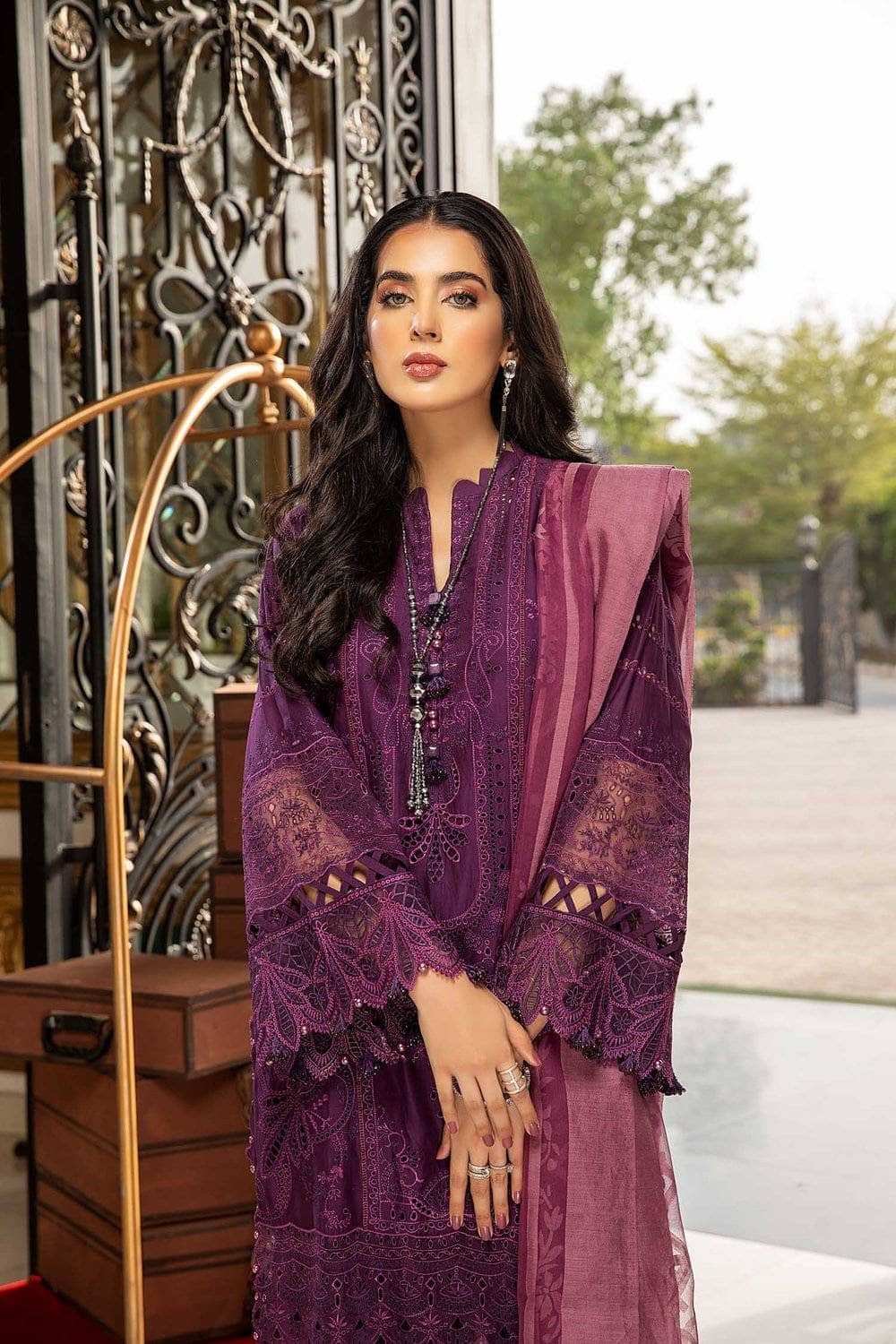 img_adans_libas_sensation_awwal_boutique