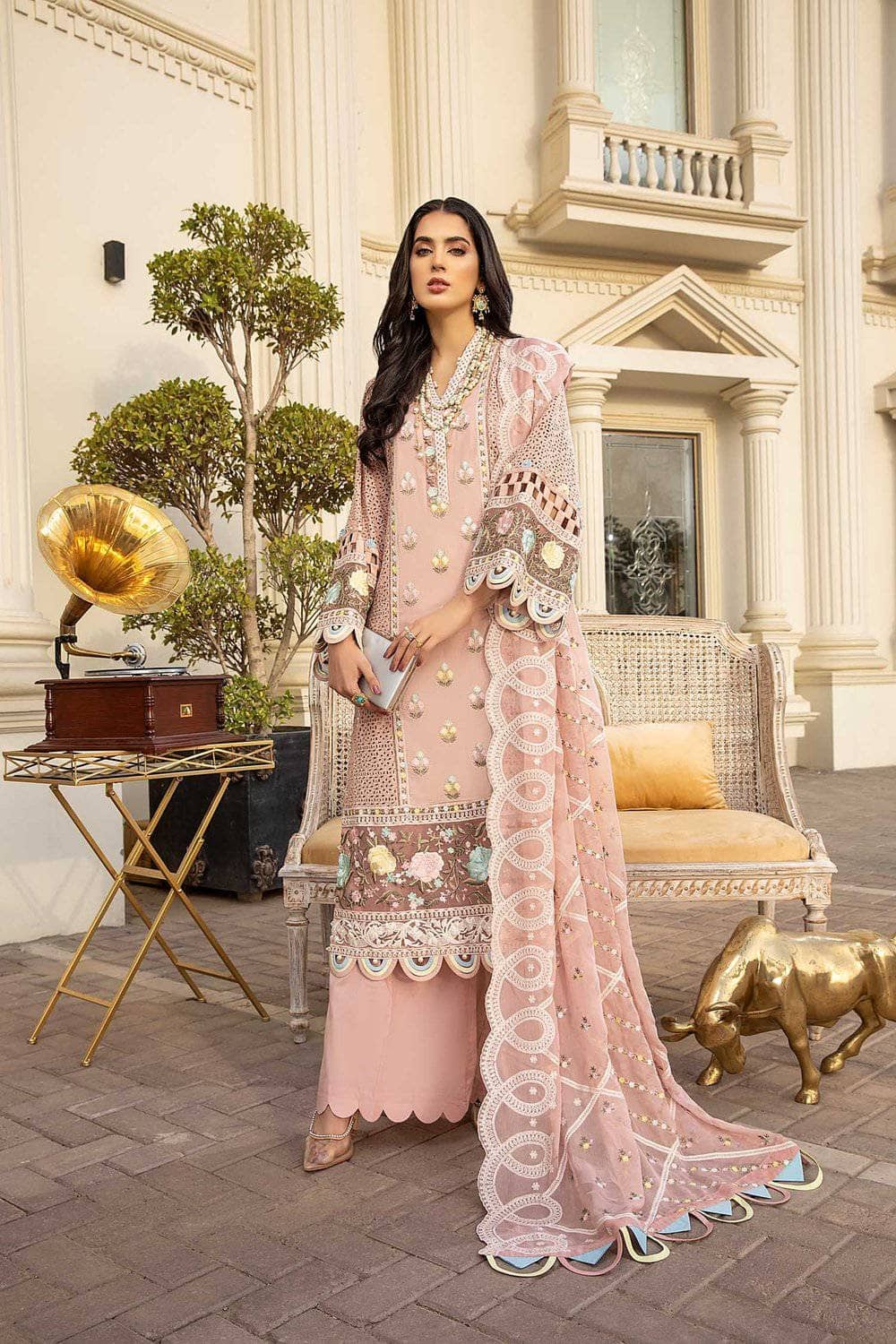 img_adans_libas_sensation_awwal_boutique