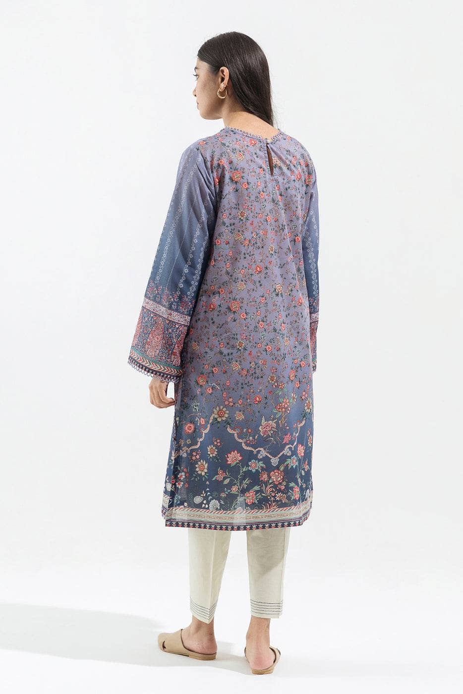 img_beechtree_lawn_23_awwal_boutique